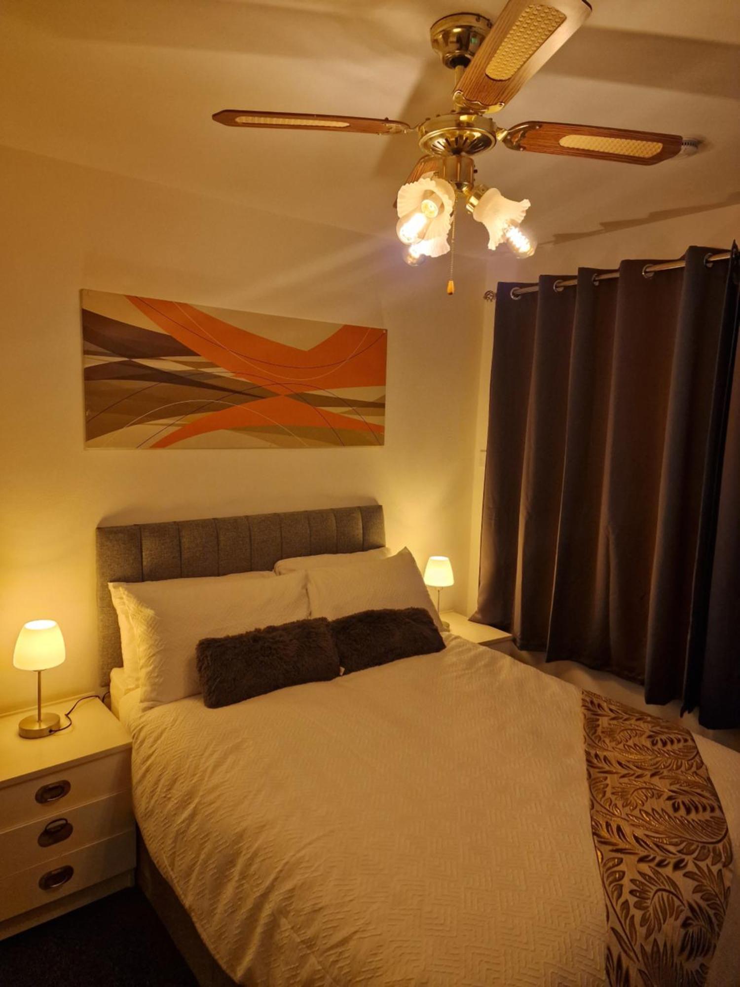 Steyn Guest Lodge High Wycombe Ngoại thất bức ảnh